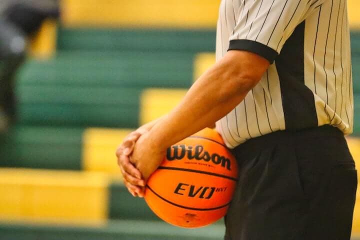 Basketbol Hakemlerinin Kullandığı İşaretler ve Anlamları Nelerdir?
