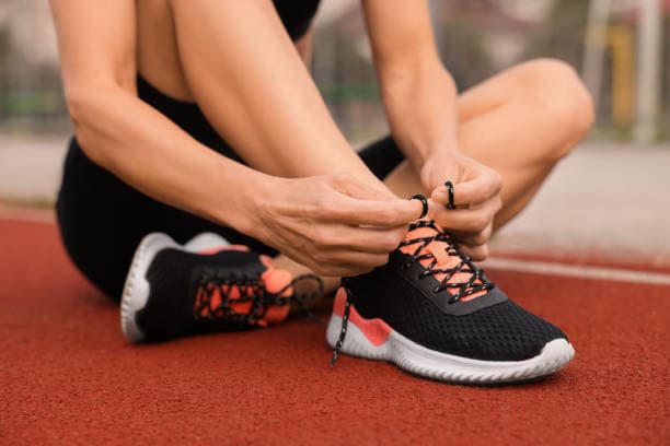 Günlük Kullanıma Uygun Şık ve Rahat Spor Ayakkabılar Nasıl Seçilir?