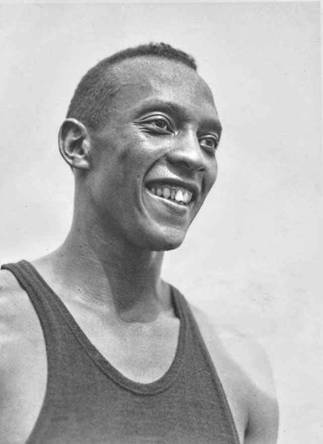 Jesse Owens Kimdir? 1936 Berlin Olimpiyatları'na Etkisi